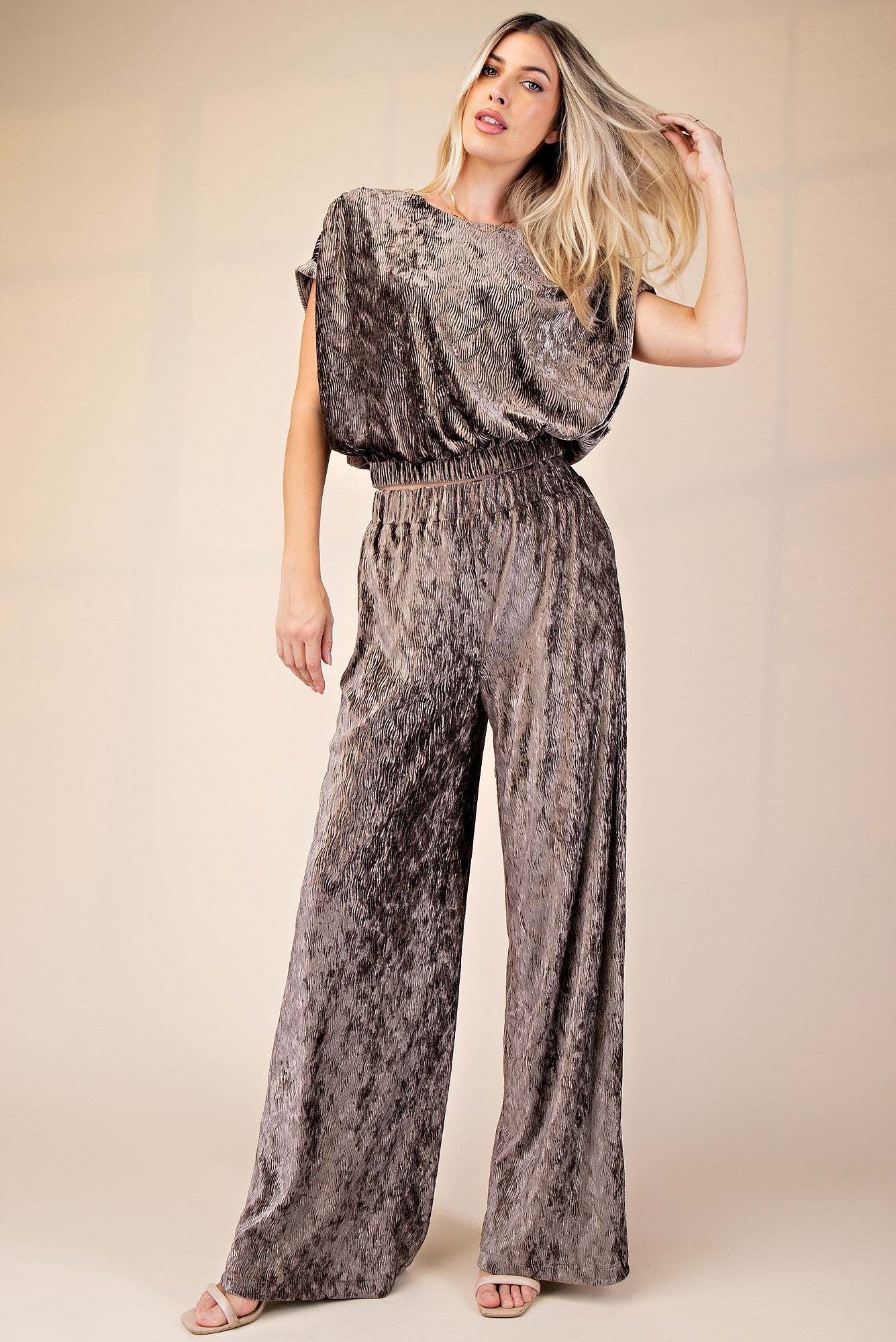 ELEVATE TOP